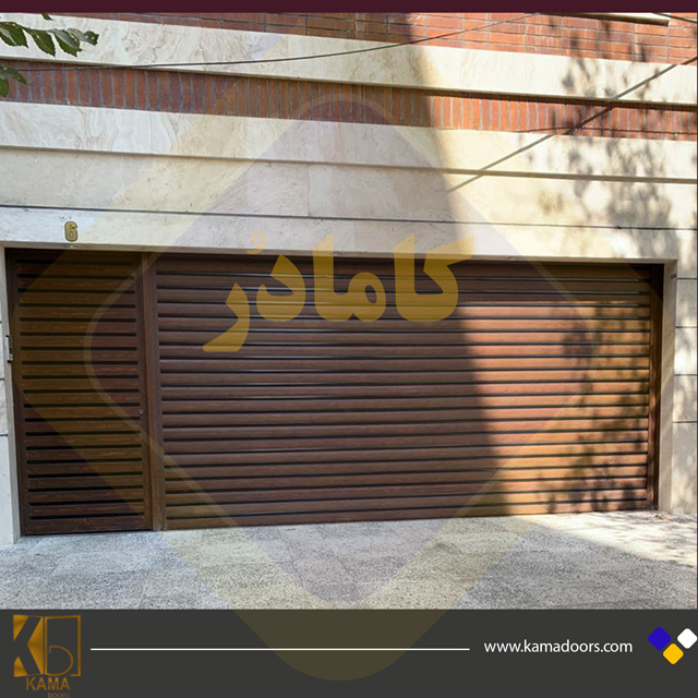 کرکره برقی پارکینگ طرح چوب