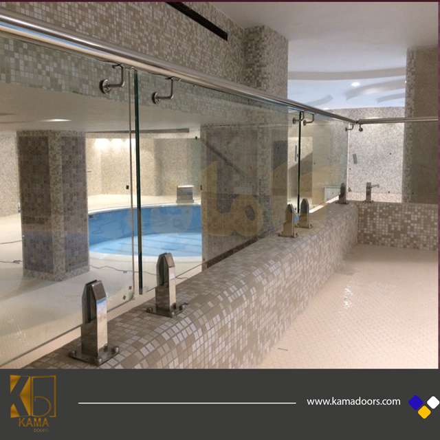 نرده شیشه ای اکسپوز